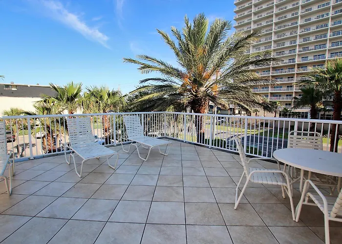 Crystal Tower 1907 By Youngs Suncoast Apartment